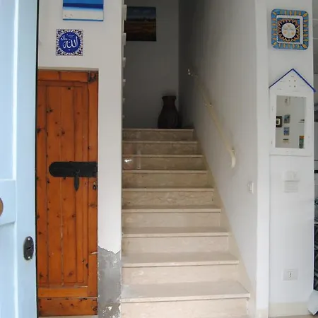 דירה Azzurra Beach Holiday House *