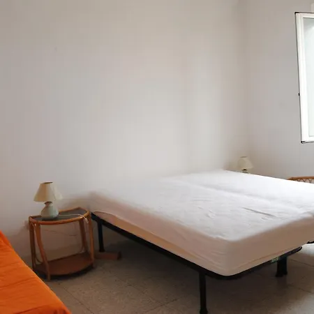 Azzurra Beach Holiday House